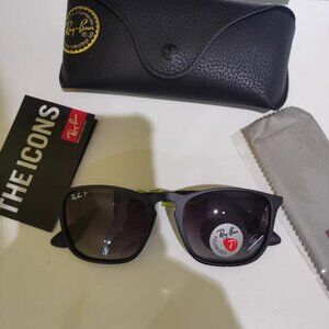 Ray-Ban RB4187 Chris Polarized Sunglasses – Black Frame / Grey Lenses – Unisex